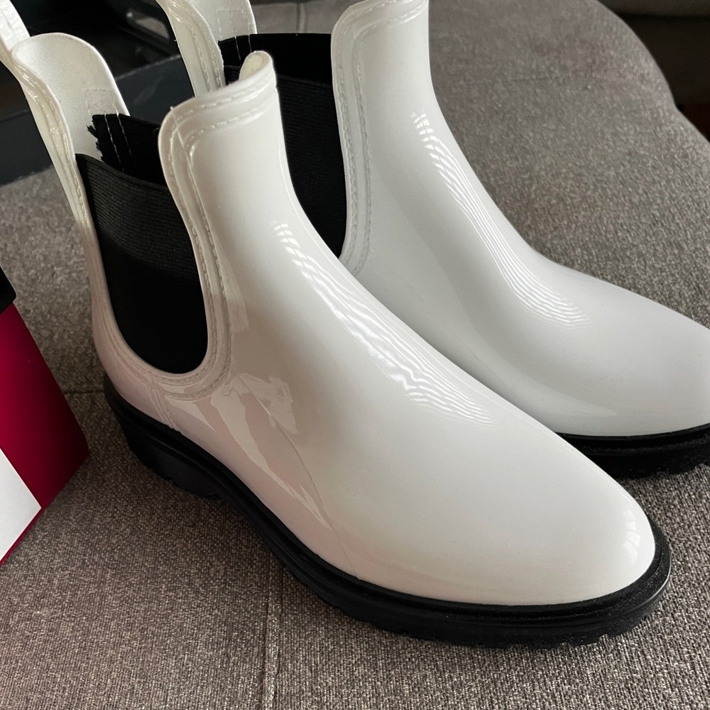 SAM EDELMAN CIRCUS WHITE RAIN BOOTS/CHESNEY, WHITE (NEW)